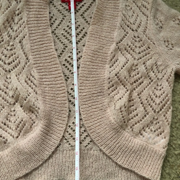 Beautiful cardigan sweater - Picture 8 of 12